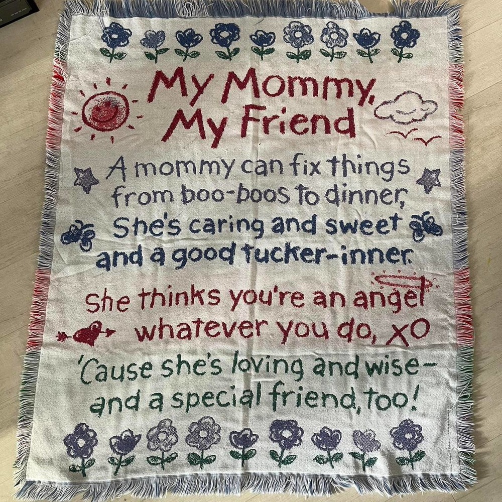 Vintage Mom Tapestry Blanket